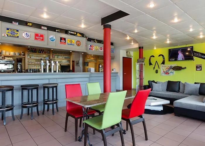 Enzo Hotels Vittel-Bulgneville Restaurant Le Pit Stop