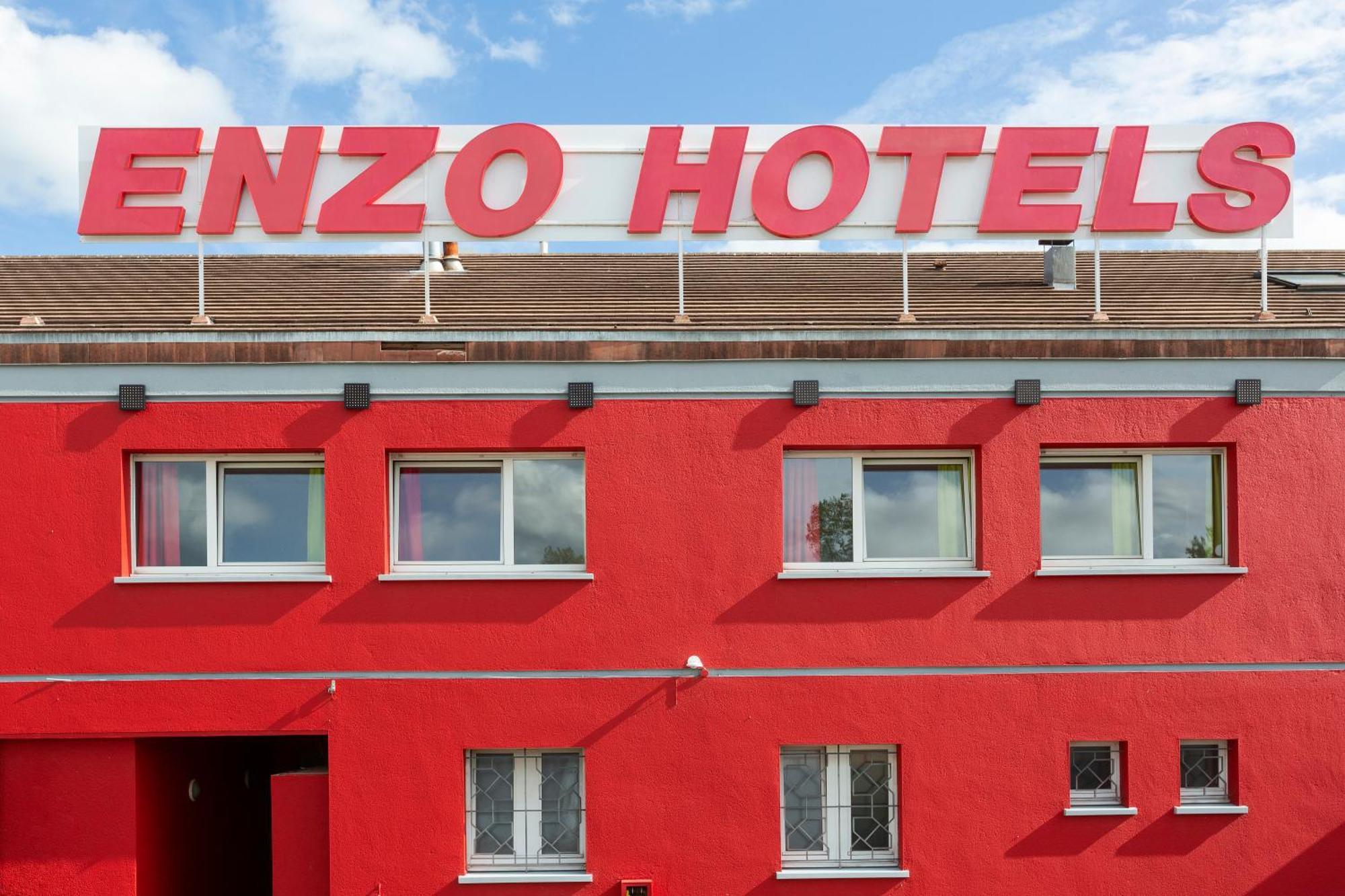Enzo Vittel-bulgneville Restaurant Le Pit Stop Hotel 2*